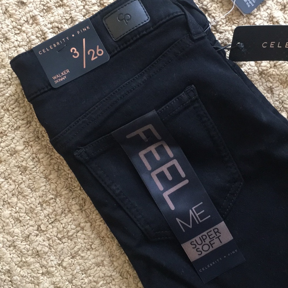Celebrity Pink Walker skinnies, Black, Size 26